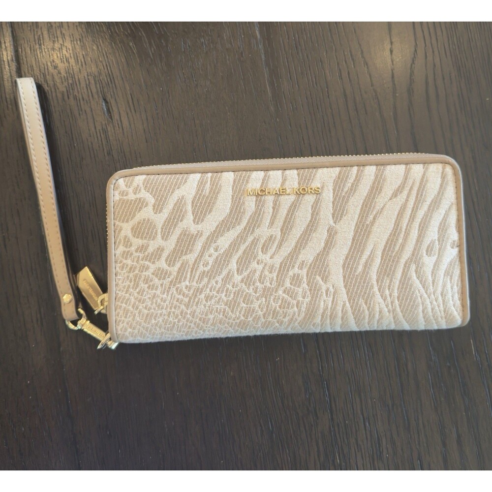 New MICHAEL KORS Jet Set Travel Large Continental Wallet Camel Multi Zip Around